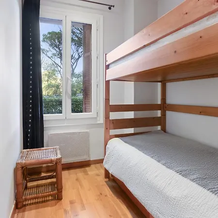 Appartement Joli 30m² Piscine Parking Saint-Raphaël